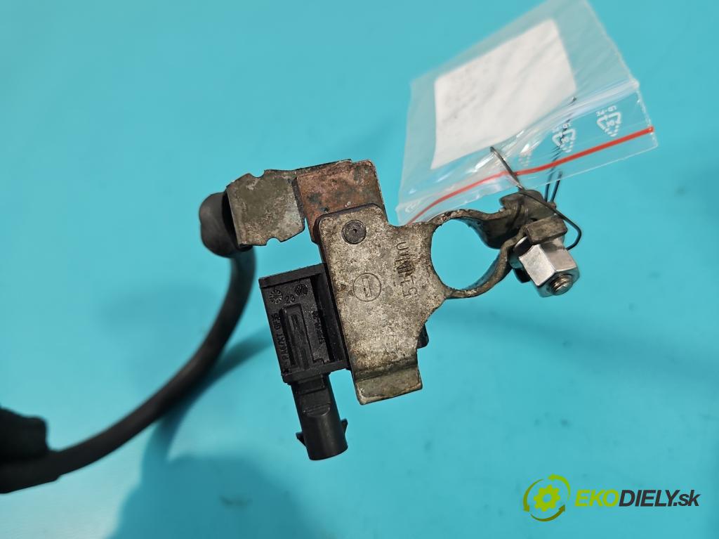 Skoda Rapid 2012-2019 1.4 tdi 90 HP manual 66 kW 1422 cm3 5- kontakt mínus: 6C0915181D