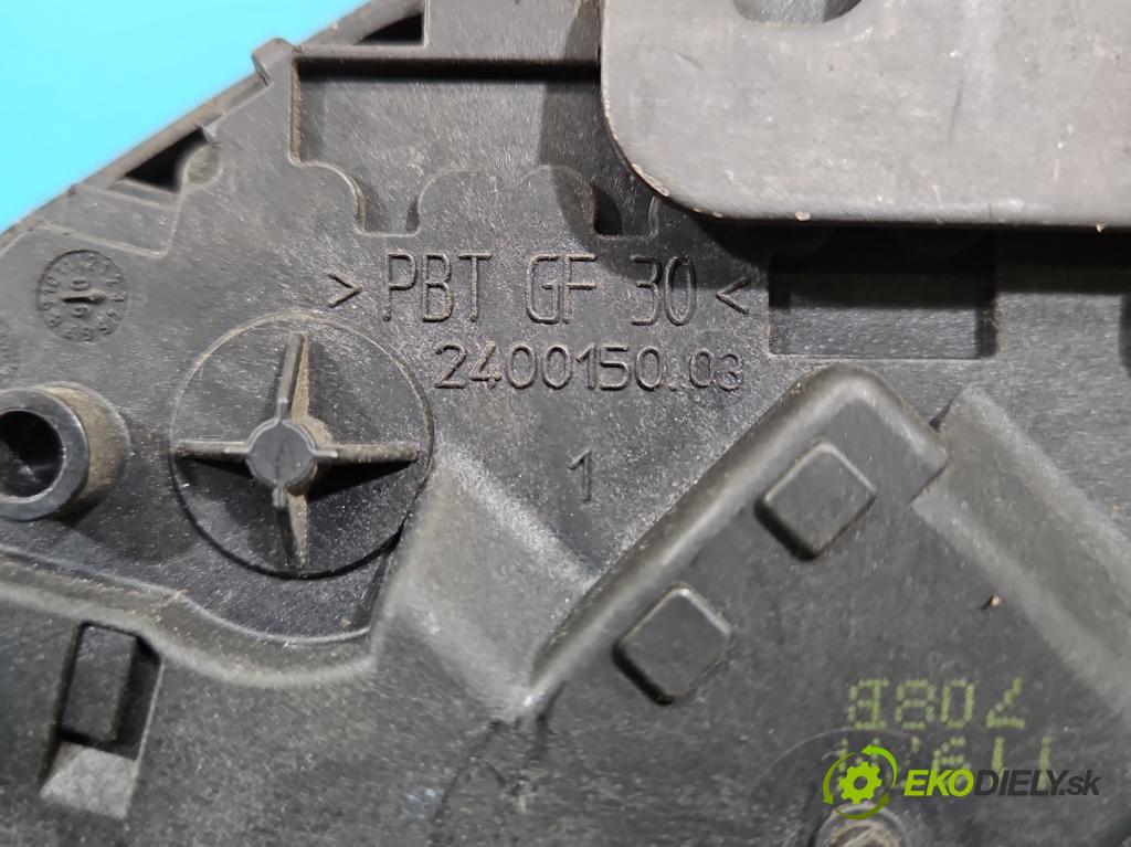 Volvo C30 1.6 hdi 109 hp manual 80 kW 1560 cm3 3- zámek přední levý 30753658