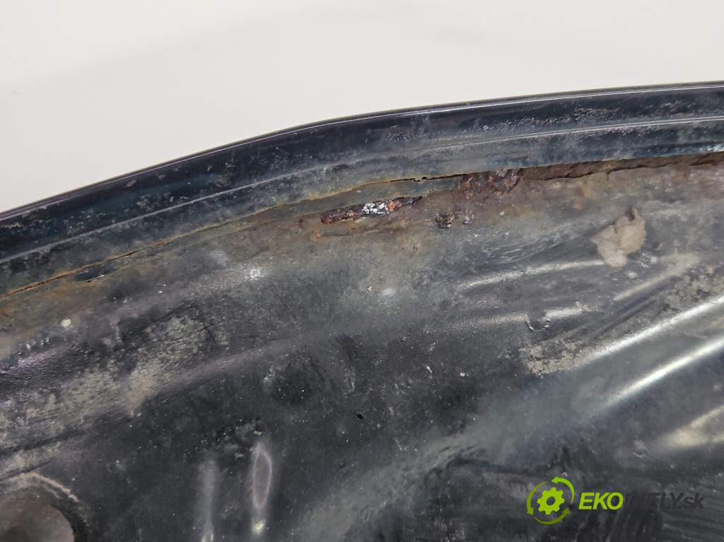 Nissan X-trail III T32 2013-2021 1.6 dci 131 HP automatic 96 kW 1598 cm3 5- kapota predná