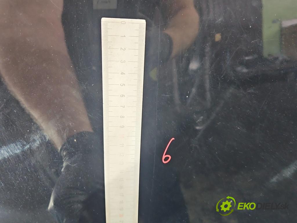 Nissan X-trail III T32 2013-2021 1.6 dci 131 HP automatic 96 kW 1598 cm3 5- kapota predná