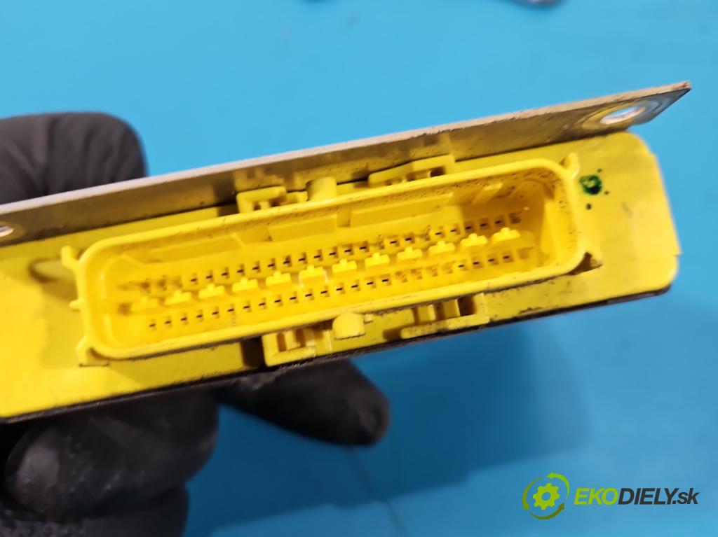 Vw Polo IV 9N 2001-2009 1.2 6V 54 HP manual 40 kW 1198 cm3 5- airbag vzduchové soubor: