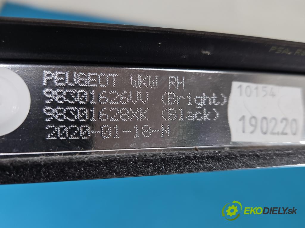 Peugeot 508 II 2018- 1.6 16V 181KM automatic 133 kW 1598 cm3 4- lišta střecha: pravé 98301626VV