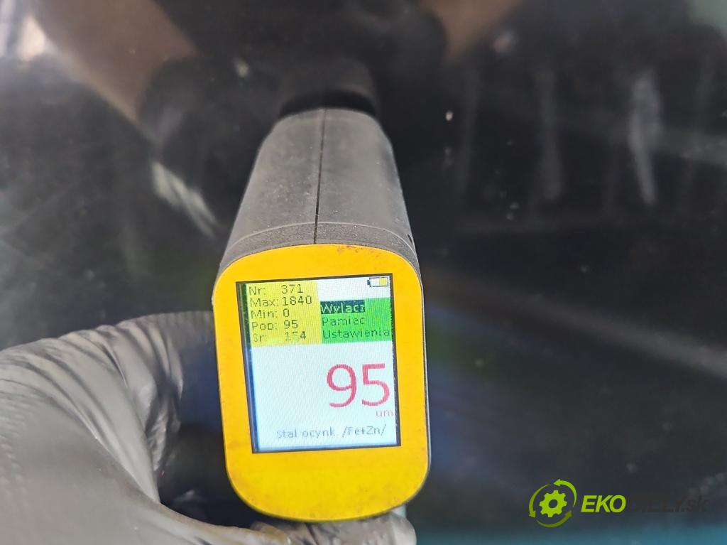 Citroen C3 III 2016-2024 1.2 12V 83 HP manual 61 kW 1199 cm3 5- kapota predná