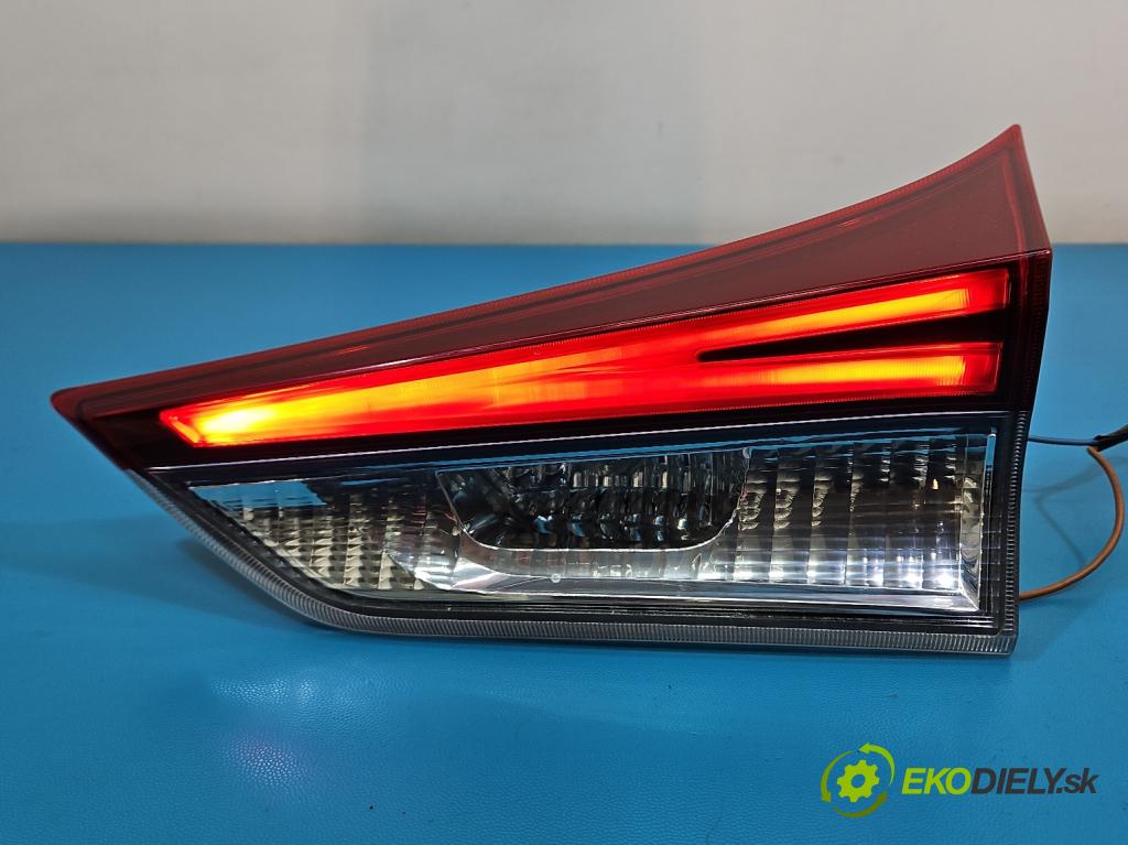 Toyota Auris II 2012-2018 1.8 16V 99 hp automatic 73 kW 1798 cm3 5- světlo zadní pravé 02-354 (Klika dveří ostatní)