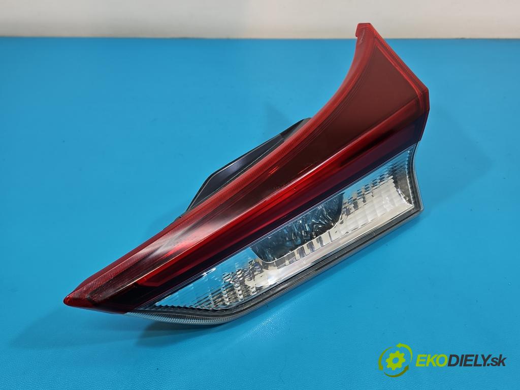 Toyota Auris II 2012-2018 1.8 16V 99 hp automatic 73 kW 1798 cm3 5- světlo zadní pravé 02-354 (Klika dveří ostatní)