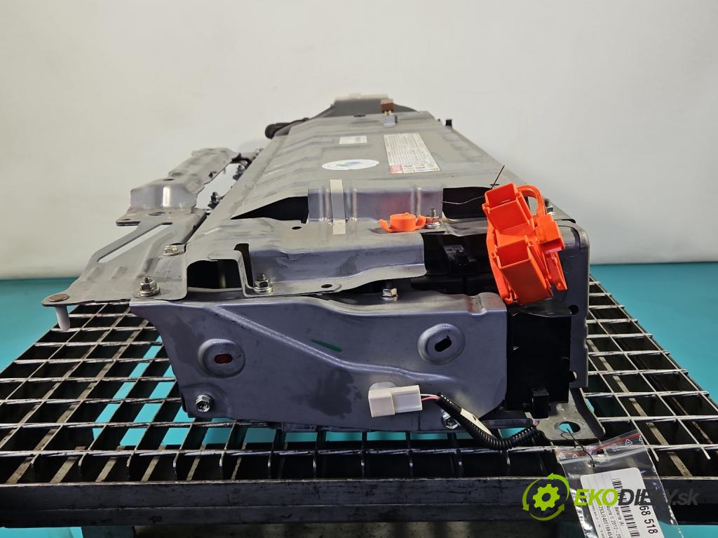 Toyota Auris II 2012-2018 1.8 16V 99 hp automatic 73 kW 1798 cm3 5- batéria G9280-12020