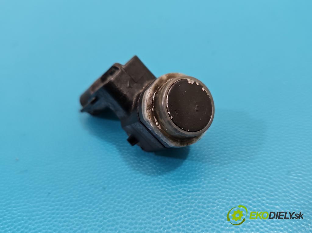 Nissan X-trail III T32 2013-2021 1.6 dci 131 hp automatic 96 kW 1598 cm3 5- snímač parkování 