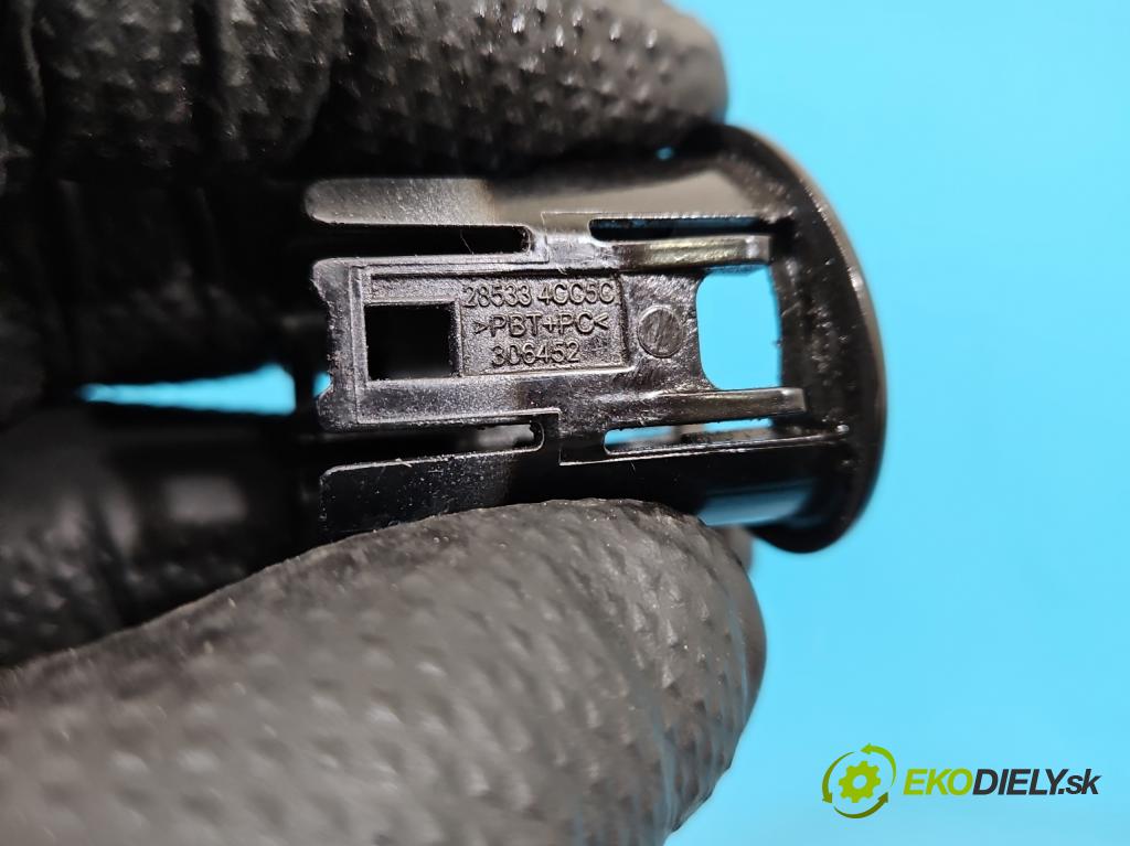 Nissan X-trail III T32 2013-2021 1.6 dci 131 HP automatic 96 kW 1598 cm3 5- Upevnenie: 28533-4CC5C