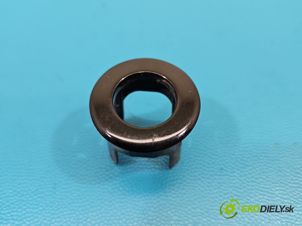 Nissan X-trail III T32 2013-2021 1.6 dci 131 HP automatic 96 kW 1598 cm3 5- Upevnenie: 28533-4CL0A