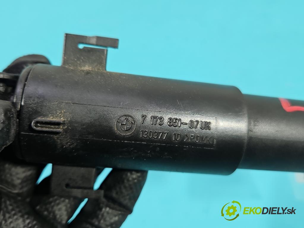 Bmw X5 E70 2006-2013 3.0d 245KM automatic 180 kW 2993 cm3 5- ostrekovač reflektor: ľavý 7173851 (Motorček ostrekovačov)