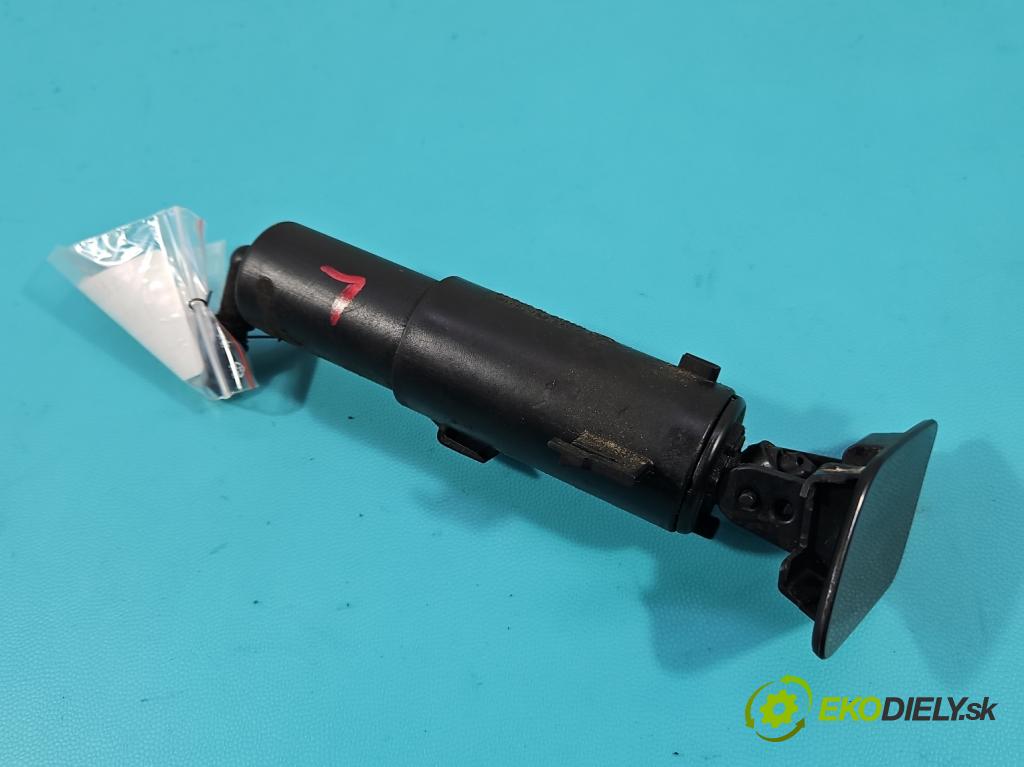 Bmw X5 E70 2006-2013 3.0d 245KM automatic 180 kW 2993 cm3 5- ostrekovač reflektor: ľavý 7173851 (Motorček ostrekovačov)