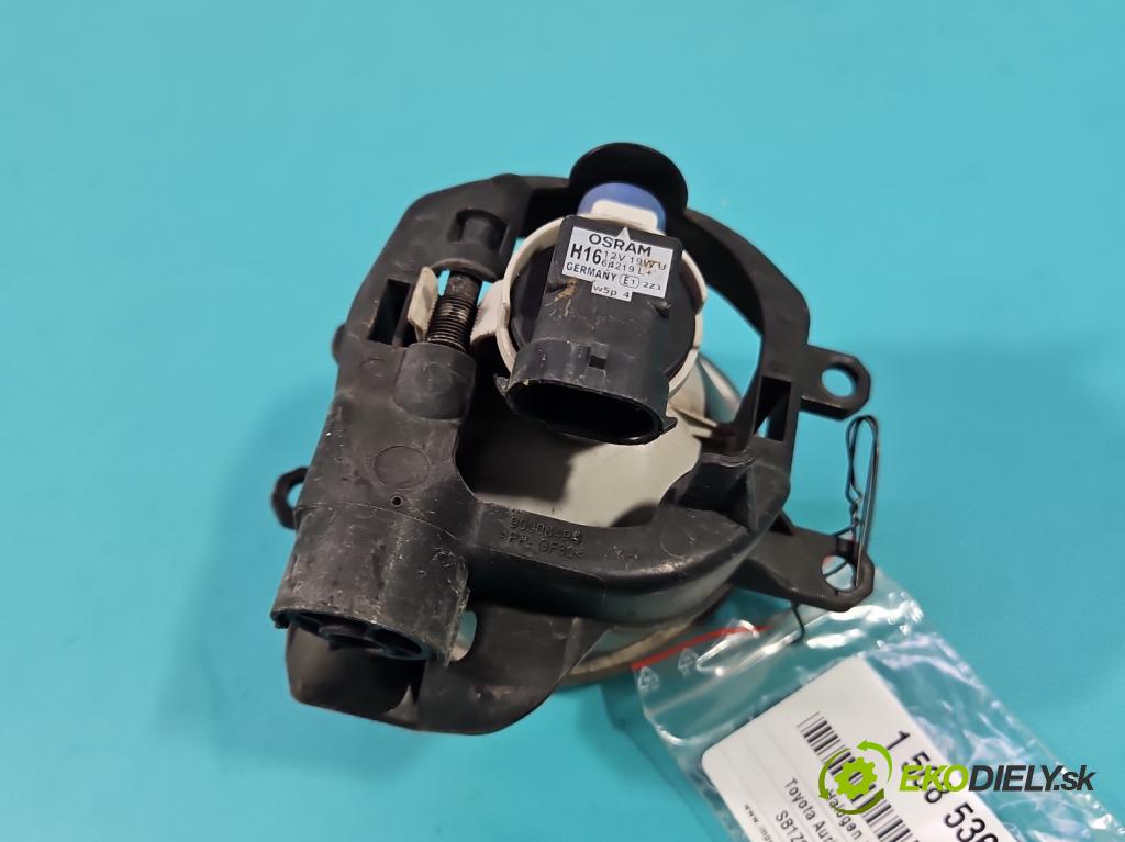Toyota Auris II 2012-2018 1.8 16V 99 HP automatic 73 kW 1798 cm3 5- Halogen pravý 90008490 (Kľučka dverí ostatné)