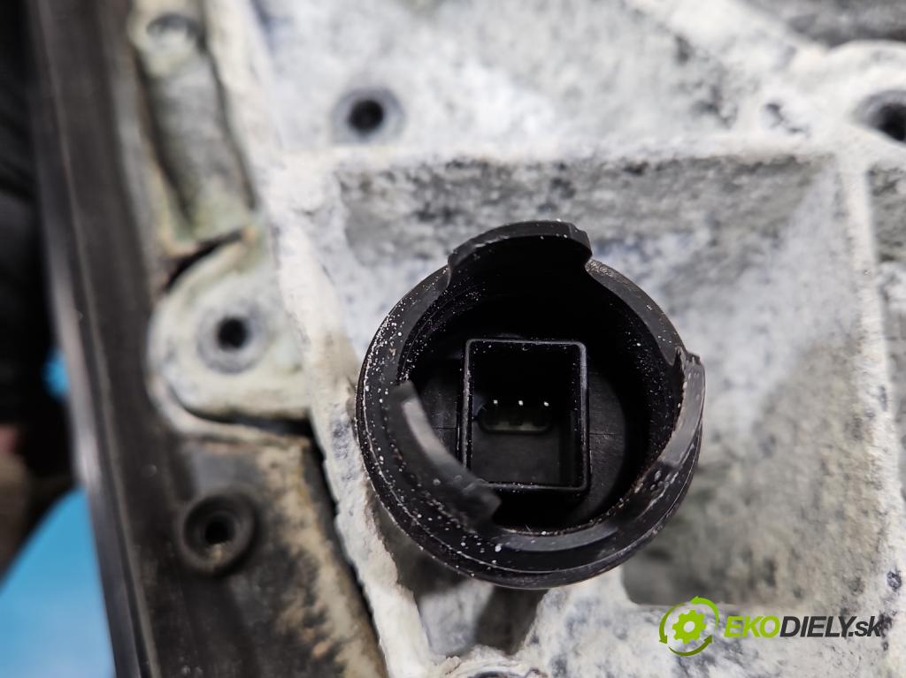 Bmw X5 E70 2006-2013 3.0d 245KM automatic 180 kW 2993 cm3 5- zrkadlo ľavé  (Kľučka dverí ostatné)