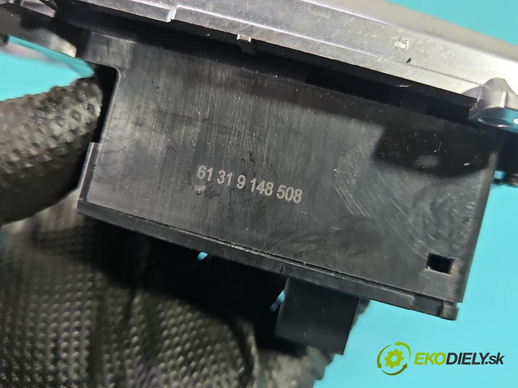 Bmw X5 E70 2006-2013 3.0d 245KM automatic 180 kW 2993 cm3 5- prepínač brzda: ručný 6975467 (Prepínacie páčky pod volantom)