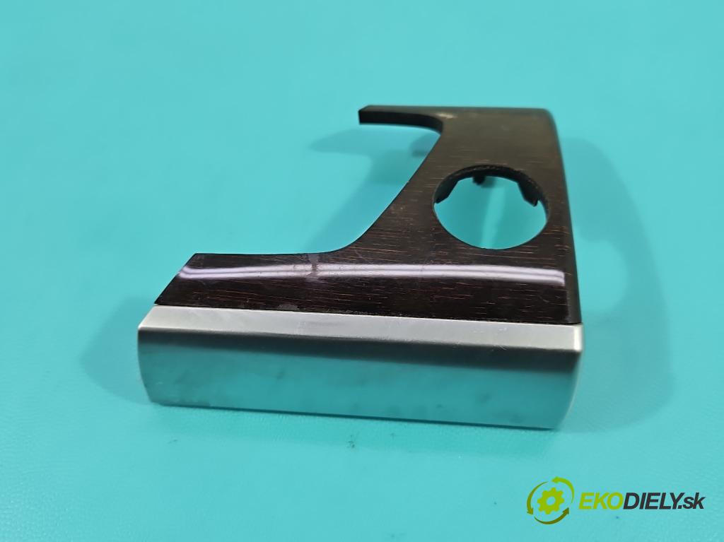 Bmw X5 E70 2006-2013 3.0d 245KM automatic 180 kW 2993 cm3 5- lišta ozdobná vnitŕní: 70P1045