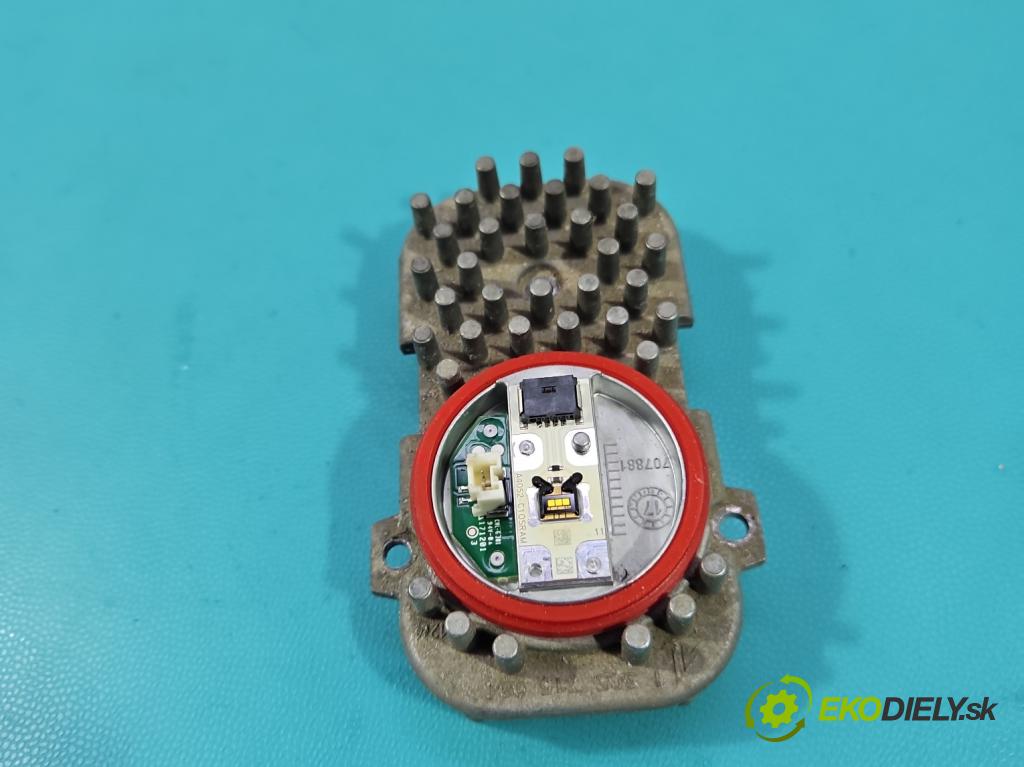 Bmw X5 E70 2006-2013 3.0d 245KM automatic 180 kW 2993 cm3 5- modul lampy: 1305715084