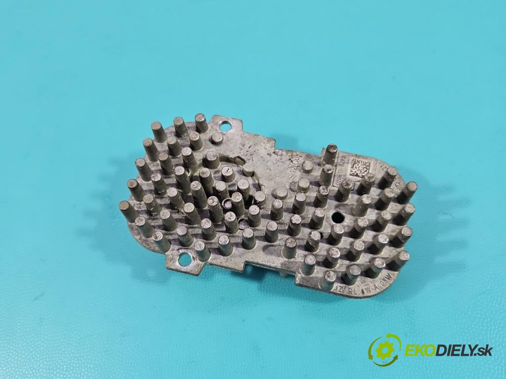 Bmw X5 E70 2006-2013 3.0d 245KM automatic 180 kW 2993 cm3 5- modul lampy: 1305715084