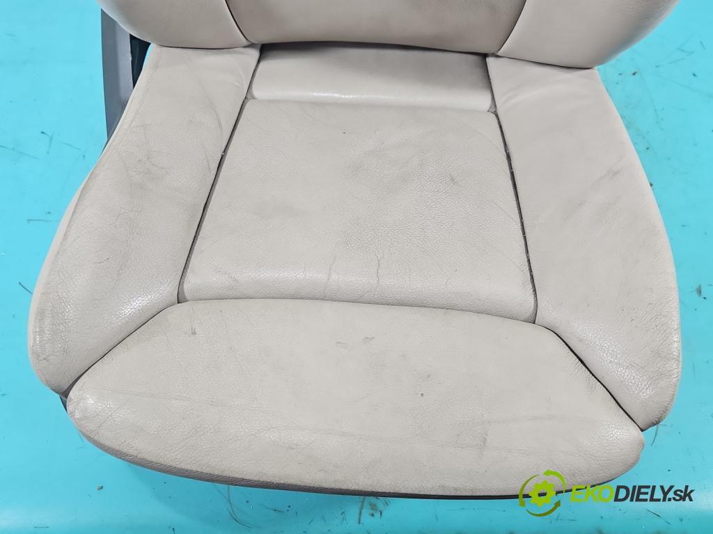 Bmw X5 E70 2006-2013 3.0d 245KM automatic 180 kW 2993 cm3 5- Sedačka pravý  (Sedadlo)