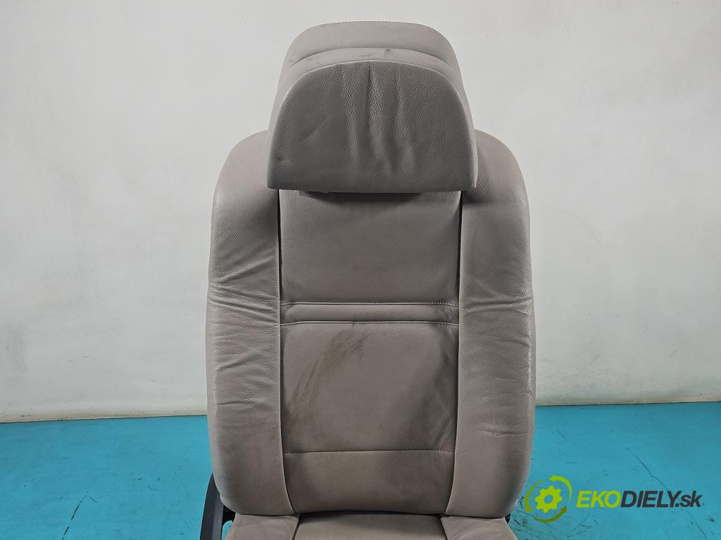 Bmw X5 E70 2006-2013 3.0d 245KM automatic 180 kW 2993 cm3 5- Sedačka pravý  (Sedadlo)