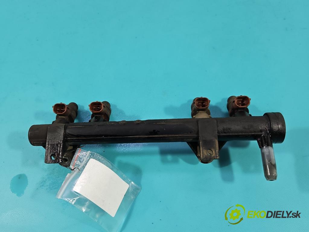 Skoda Fabia I 1999-2007 1.4 MPI 68 HP manual 50 kW 1397 cm3 5- vstrek 047906031C (Vstrekovač paliva)