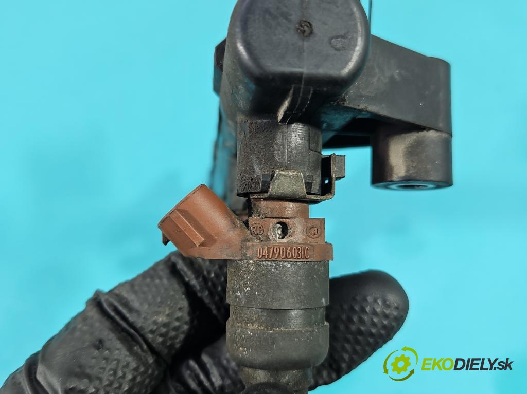 Skoda Fabia I 1999-2007 1.4 MPI 68 HP manual 50 kW 1397 cm3 5- vstrek 047906031C (Vstrekovač paliva)