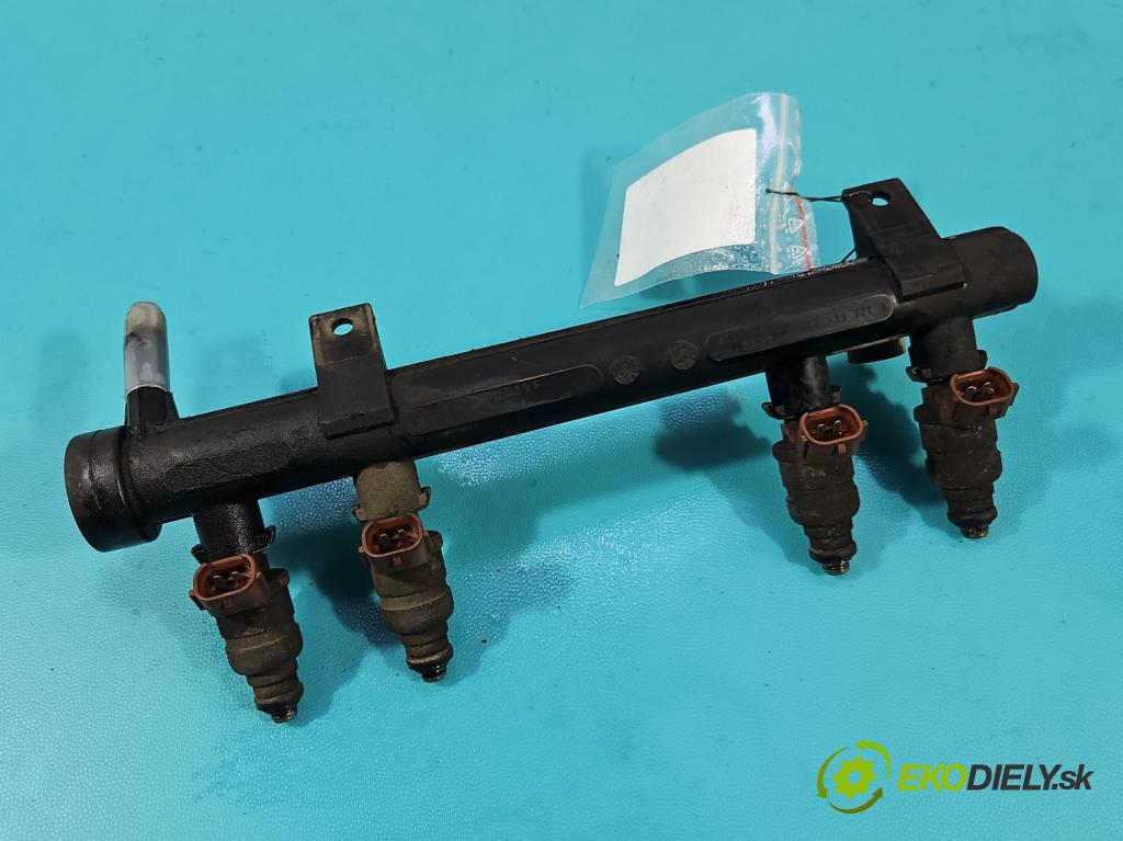 Skoda Fabia I 1999-2007 1.4 MPI 68 HP manual 50 kW 1397 cm3 5- vstrek 047906031C (Vstrekovač paliva)