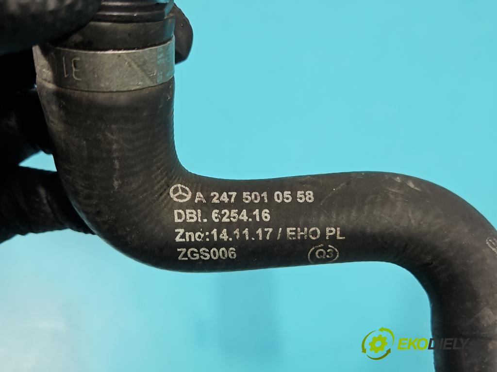 Mercedes A W177 2018- 2.0 T 306KM automatic 225 kW 1991 cm3 4- trubka systému chłodzenia A2475010558