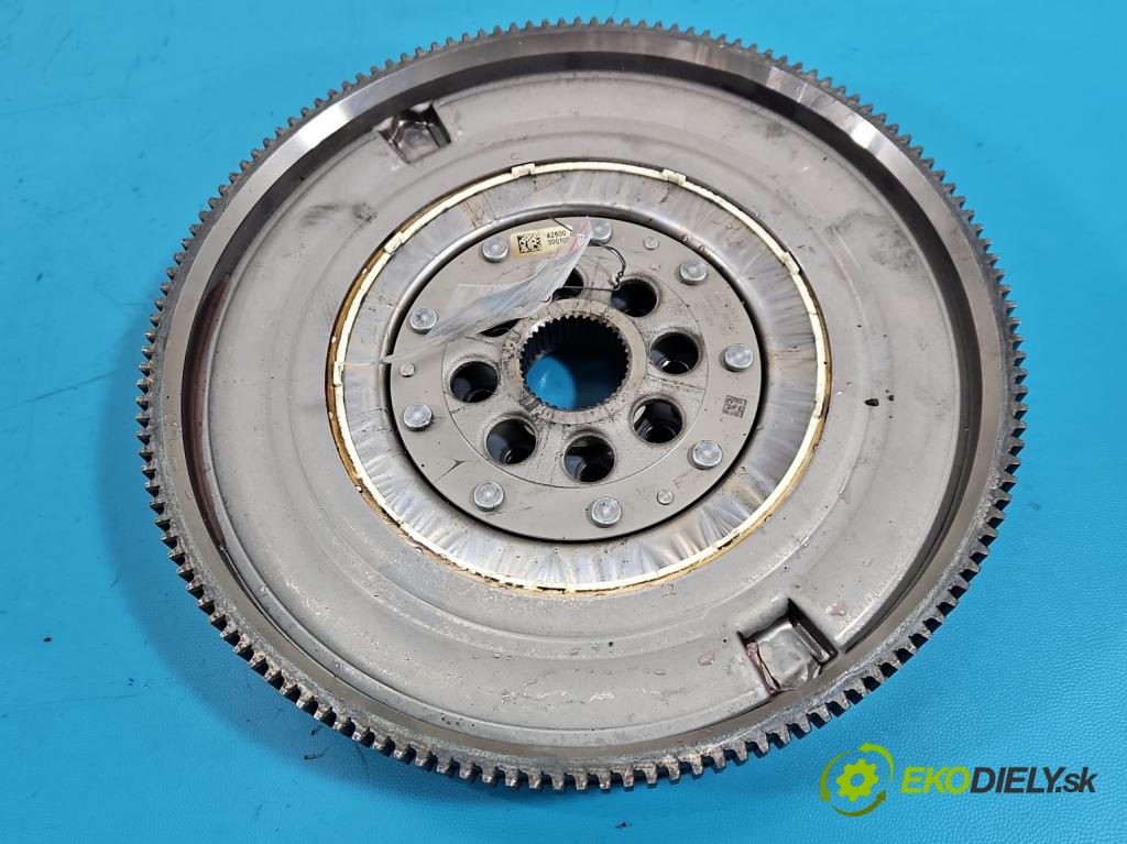 Mercedes A W177 2018- 2.0 T 306KM automatic 225 kW 1991 cm3 4- koleso hojdačka: A2600300100 (Zotrvačník)