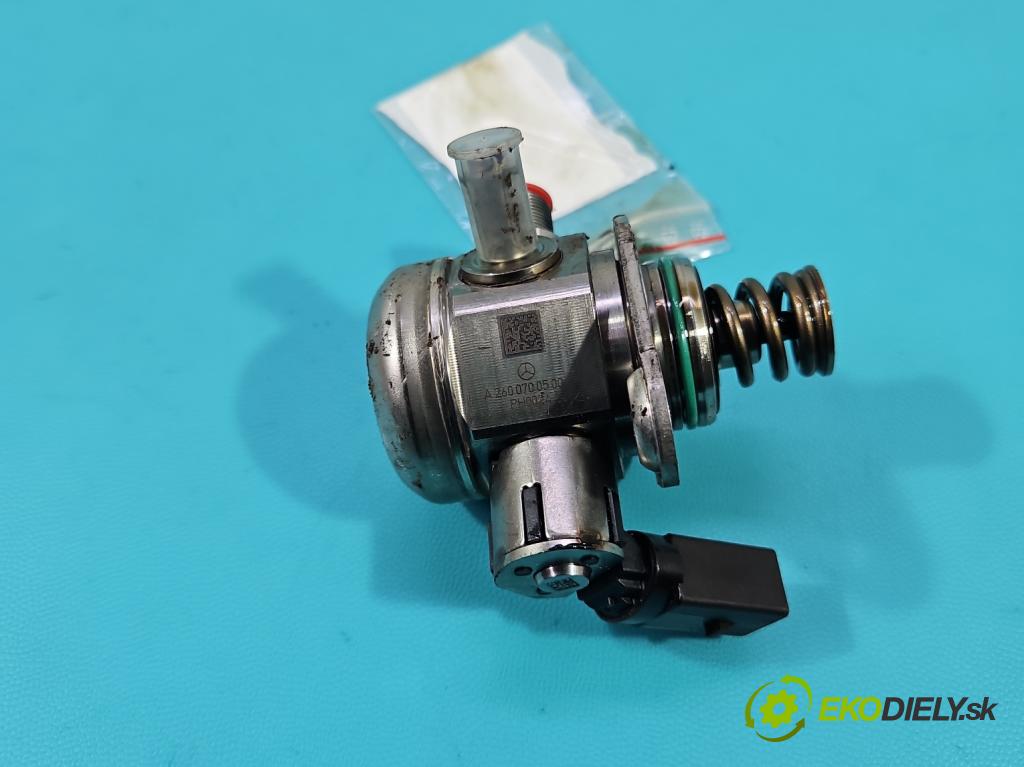 Mercedes A W177 2018- 2.0 T 306KM automatic 225 kW 1991 cm3 4- čerpadlo palivo A2600700500