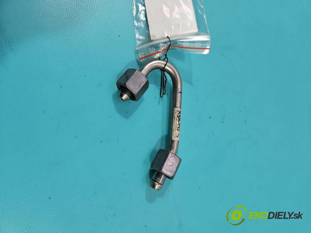 Mercedes A W177 2018- 2.0 T 306KM automatic 225 kW 1991 cm3 4- rúrka palivovy