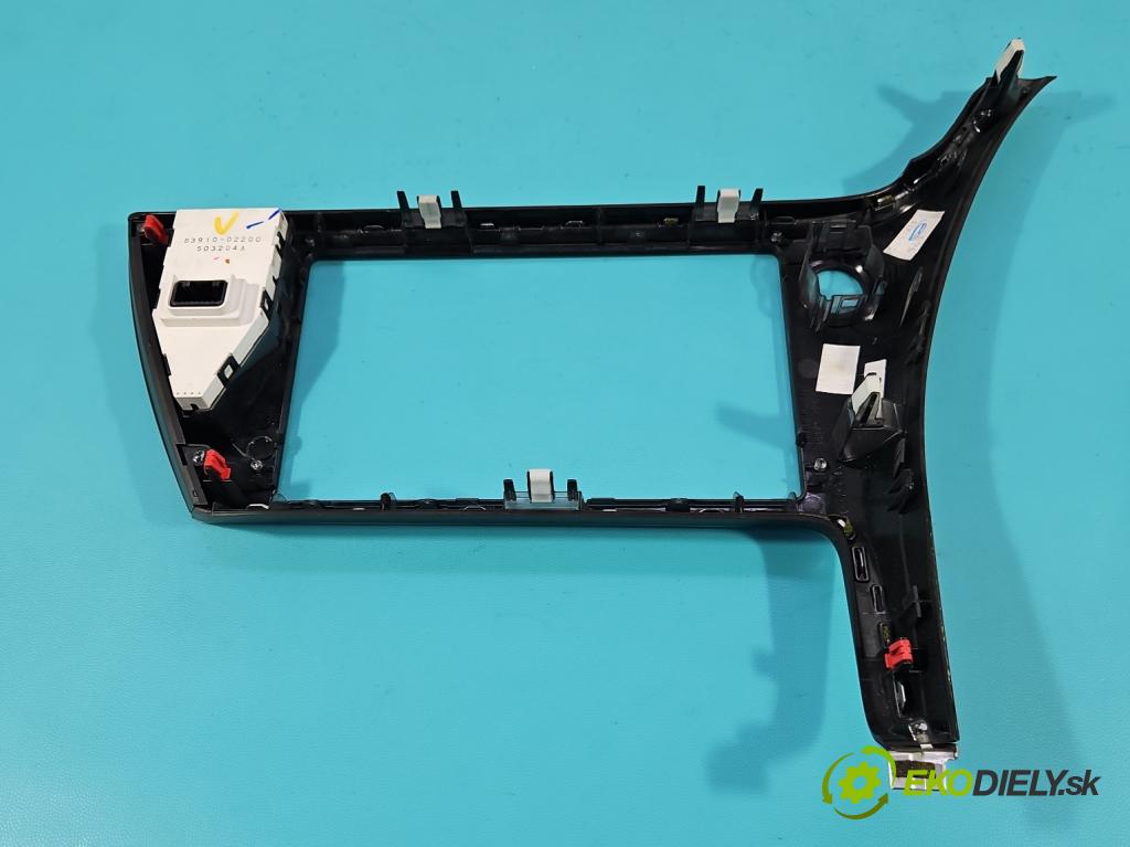 Toyota Auris II 2012-2018 1.8 16V 99 HP automatic 73 kW 1798 cm3 5- Rám: rádio: 55405-02870