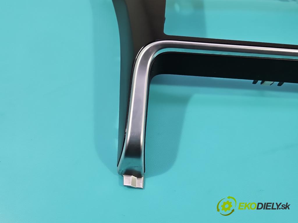 Toyota Auris II 2012-2018 1.8 16V 99 HP automatic 73 kW 1798 cm3 5- Rám: rádio: 55405-02870