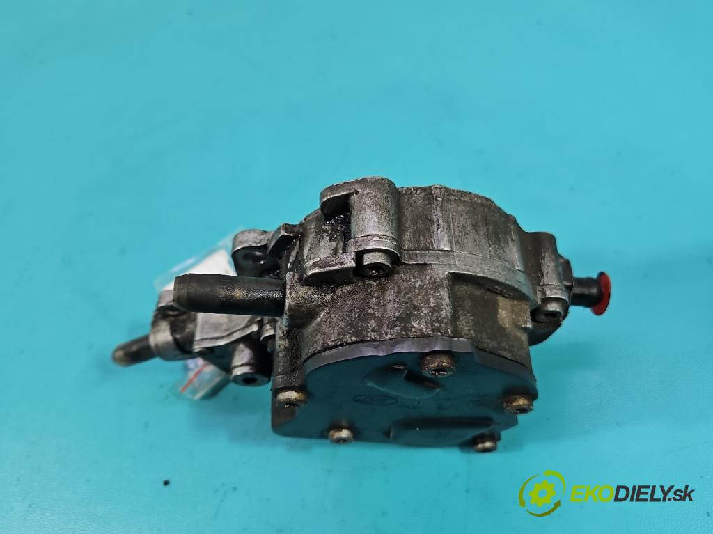 Vw Touran I 2003-2015 1.9 tdi 105 hp manual 77 kW 1896 cm3 5- čerpadlo vákuum 038145209H