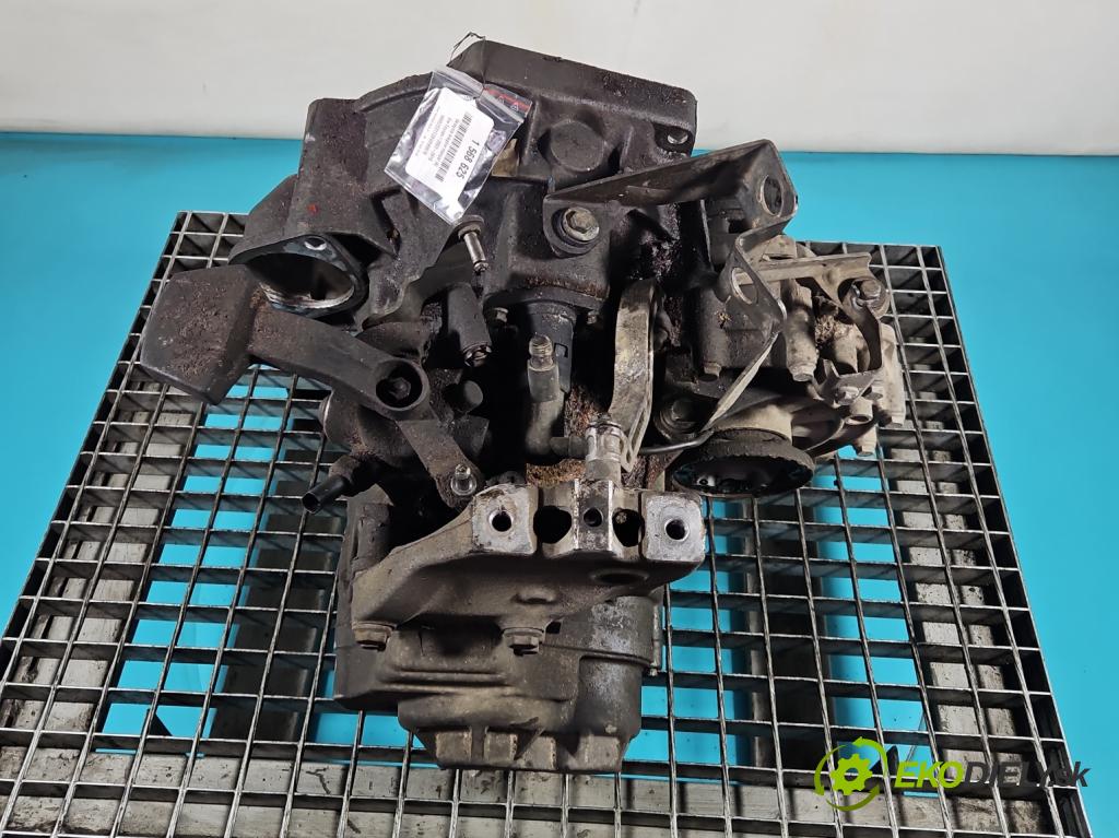 Vw Touran I 2003-2015 1.9 tdi 105 hp manual 77 kW 1896 cm3 5- převodovka stupňová manual JYK