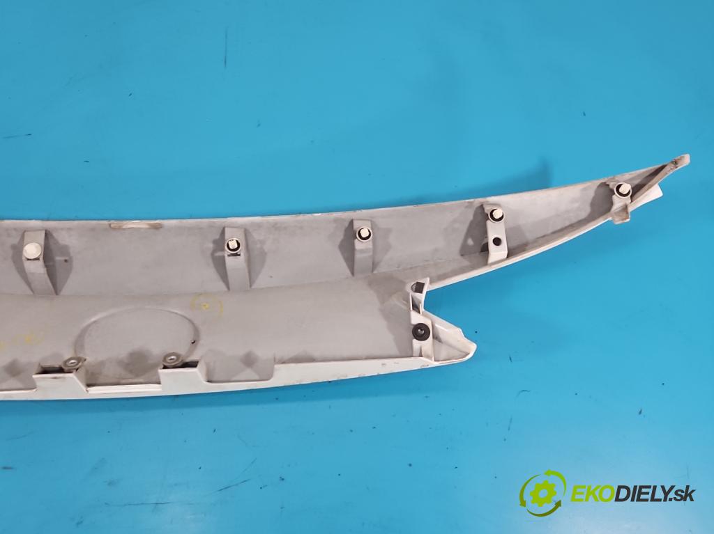 Toyota Auris II 2012-2018 1.8 16V 99 hp automatic 73 kW 1798 cm3 5- zaslepka: zadní 76811-02830