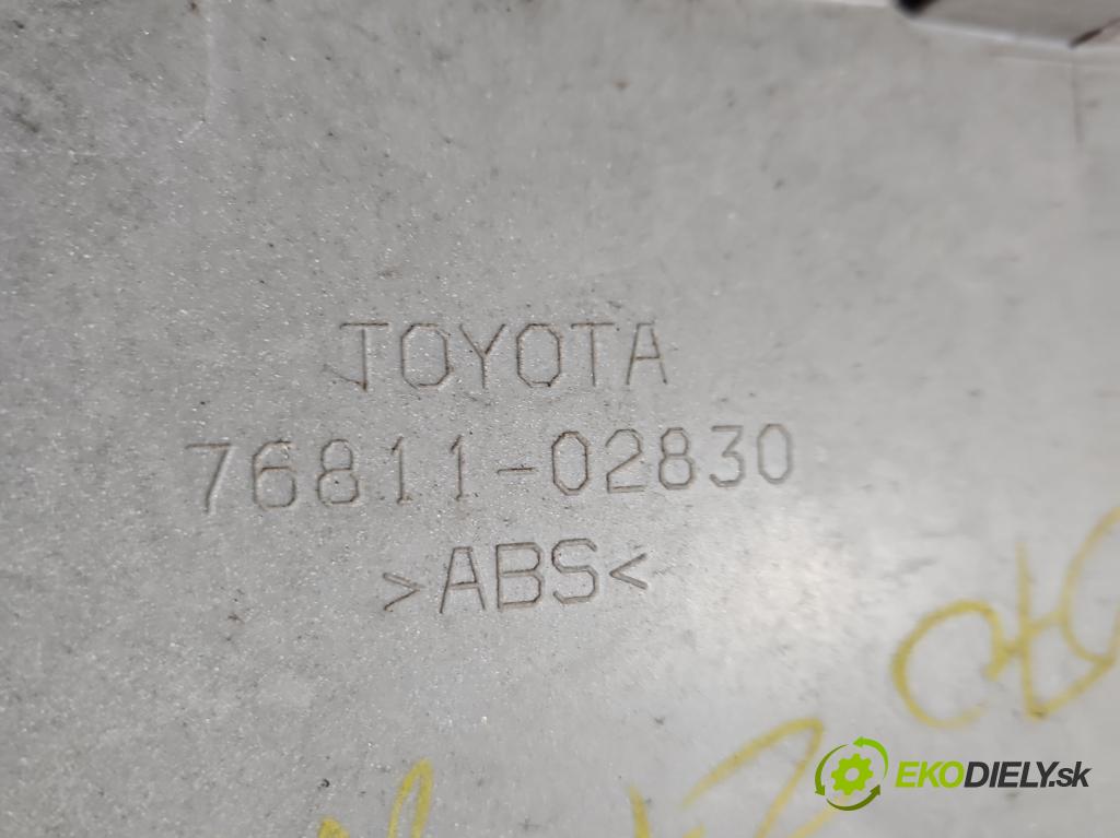 Toyota Auris II 2012-2018 1.8 16V 99 hp automatic 73 kW 1798 cm3 5- zaslepka: zadní 76811-02830