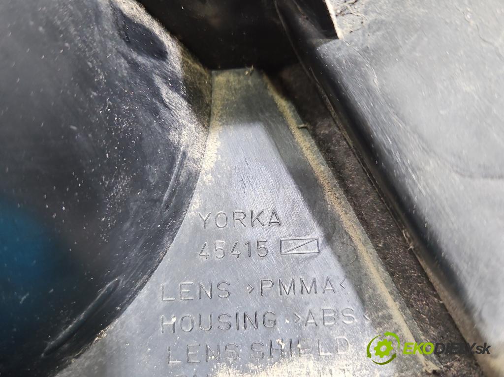 Seat Toledo III 2004-2009 2.0 tdi BKD 140 HP automatic 103 kW 1968 cm3 5- svetlo / reflektor zadné pravé 5P945096B (Kľučka dverí ostatné)