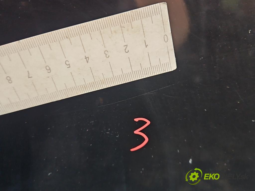 Nissan X-trail III T32 2013-2021 1.6 dci 131 hp automatic 96 kW 1598 cm3 5- dveře zadní levé  (Klika dveří ostatní)