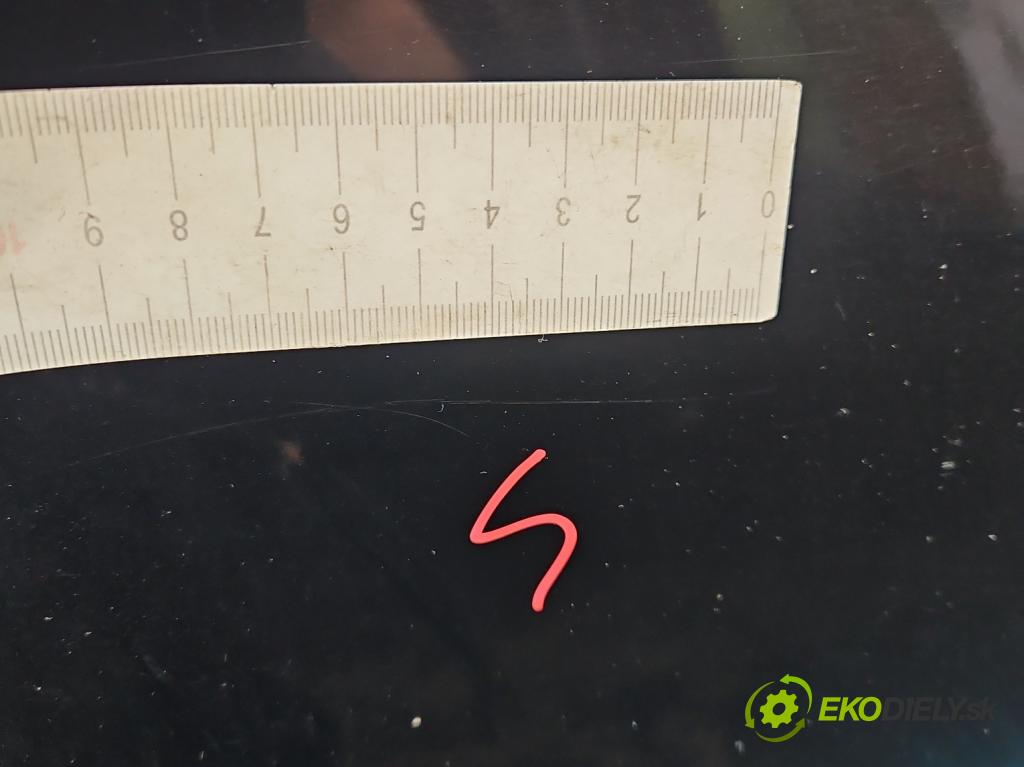 Nissan X-trail III T32 2013-2021 1.6 dci 131 hp automatic 96 kW 1598 cm3 5- dveře zadní levé  (Klika dveří ostatní)