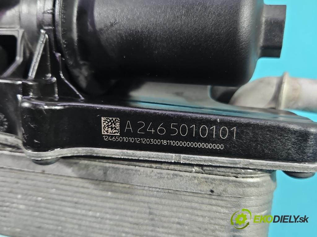 Mercedes A W177 2018- 2.0 T 306KM automatic 225 kW 1991 cm3 4- Chladič olej: A2465010101