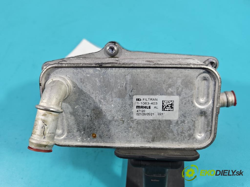 Mercedes A W177 2018- 2.0 T 306KM automatic 225 kW 1991 cm3 4- Chladič olej: A2465010101