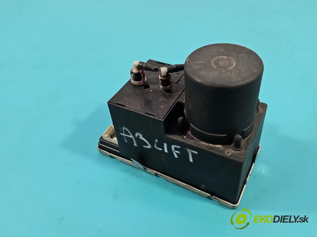 Audi A4 B5 1994-2001 1.8 20V 125 HP manual 92 kW 1781 cm3 5- Centrální: zámek: 8D0862257