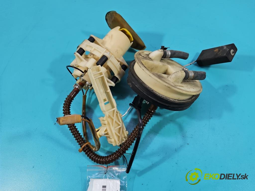 Audi A4 B5 1994-2001 1.8 20V 125 HP manual 92 kW 1781 cm3 5- čerpadlo palivo 8D0201319