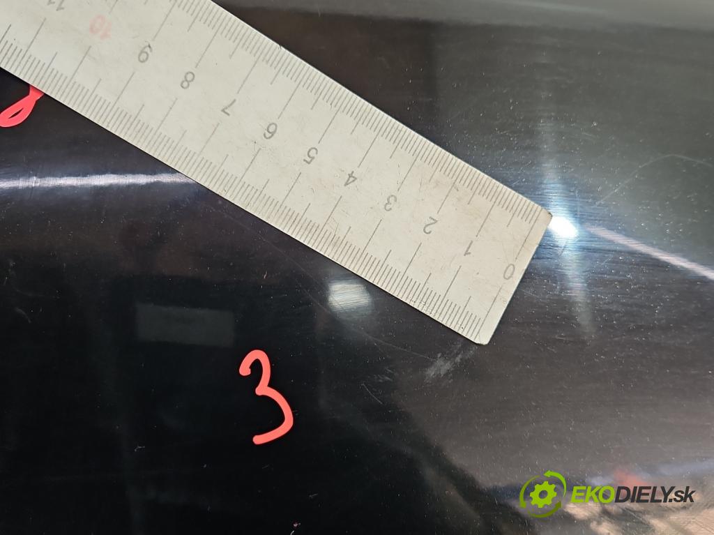 Opel Astra V  2015-2022 1.4 T 125 hp manual 92 kW 1399 cm3 5- blatnik přední pravý  (Klika dveří ostatní)