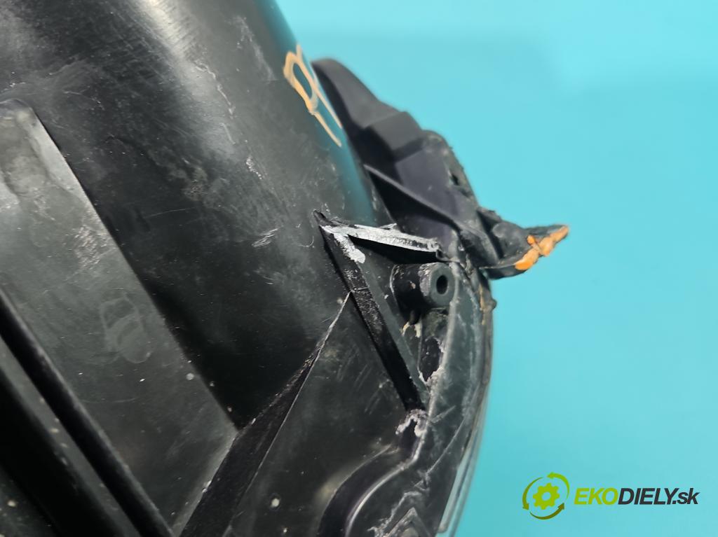 Opel Meriva A 2002-2010 1.6 16V 105 hp automatic 77 kW 1598 cm3 5- světlo pravý  (Pravé přední světlo)