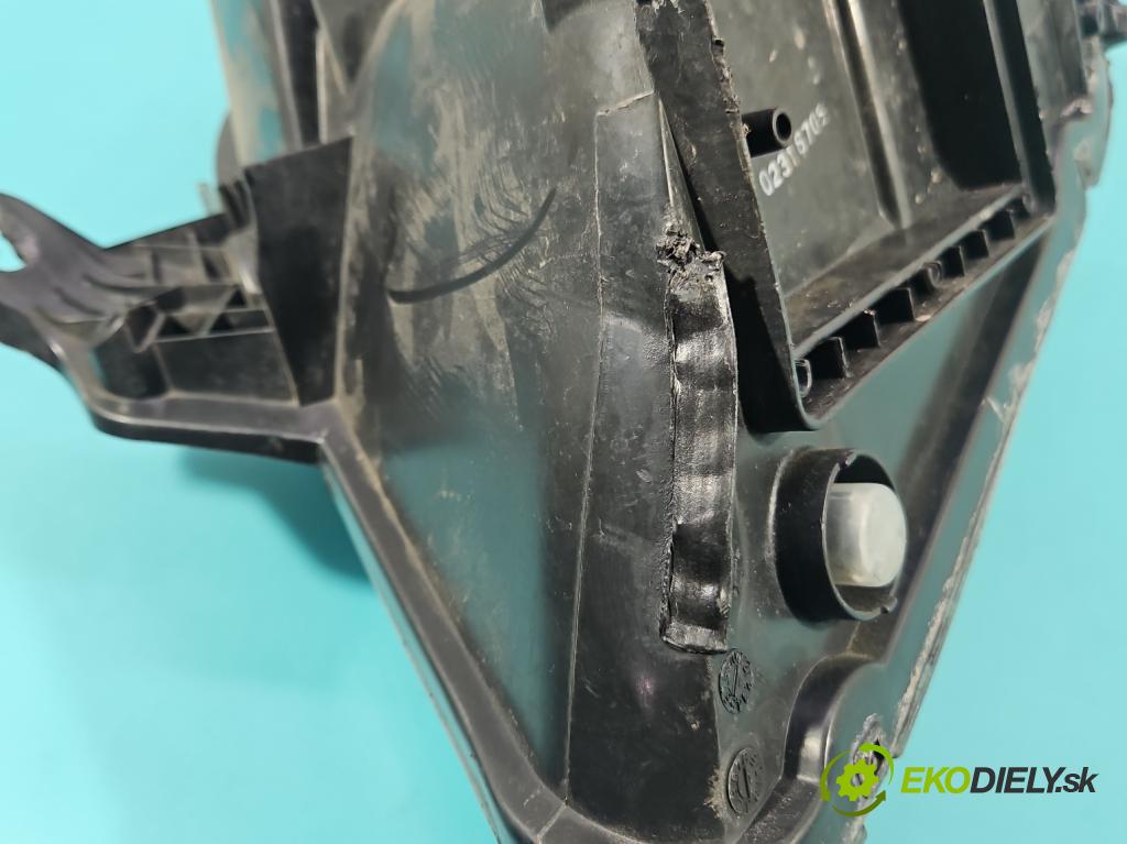 Opel Meriva A 2002-2010 1.6 16V 105 hp automatic 77 kW 1598 cm3 5- světlo pravý  (Pravé přední světlo)