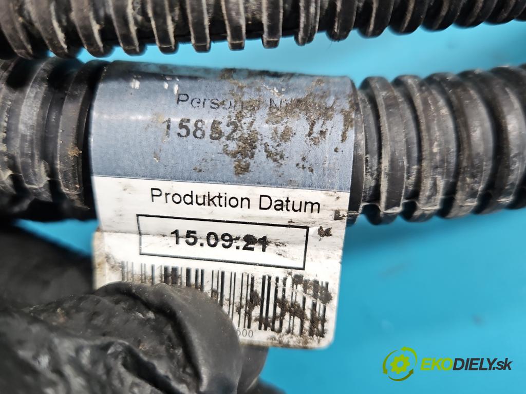 Mercedes A W177 2018- 2.0 T 306KM automatic 225 kW 1991 cm3 4- Zväzok: akumulatora A1775406500