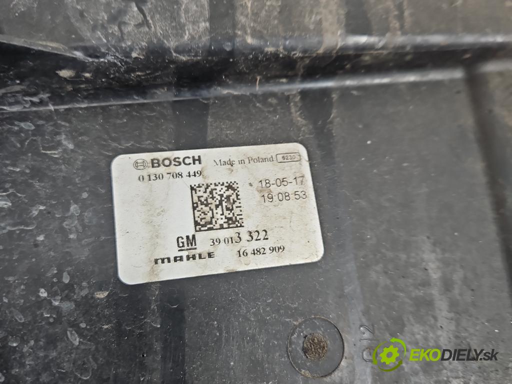 Opel Astra V  2015-2022 1.4 T 125 hp manual 92 kW 1399 cm3 5- ventilátor chladič 39013322