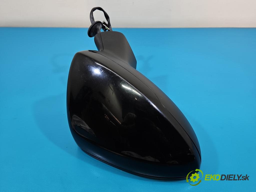 Opel Astra V  2015-2022 1.4 T 125 HP manual 92 kW 1399 cm3 5- zrkadlo pravé  (Kľučka dverí ostatné)