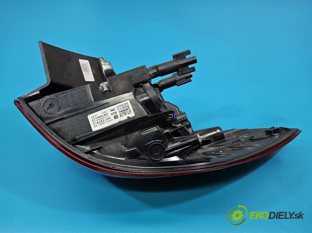 Opel Astra V  2015-2022 1.4 T 125 hp manual 92 kW 1399 cm3 5- světlo zadní levé 39077374 (Klika dveří ostatní)